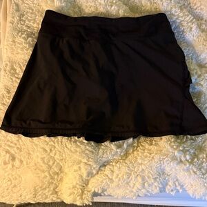 Lulu Lemon black ruffle skirt